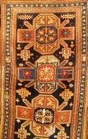 Tir GÜl Kazak (Vogel-Kazak), Kaukasus, um 1900, Wolle auf Wolle, ca. 306 x 121 cm, SchÄtzwert: 3000.- EURO, EHZ: 4, sehr seltenes Maß, selten ...