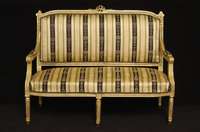 Sofa, Frankreich, um 1960, Louis-XVI-Stil, Buche massiv, weiß gefaßt, Polsterung und Bezug sekundÄr, Gebrauchsspuren, leicht beschÄdigt, ca. ...