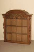 Große HÄngevitrine, deutsch/westfÄlisch, um 1900, Barockstil, Eiche massiv und furniert, eintÜriges MÖbel, aufwendige Sprossenkonstruktion, ...