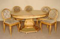 Ausziehtisch mit 5 StÜhlen, deutsch, um 1925/27, im Barockstil, Korpus Weichholz und Buche massiv, Ahorn massiv, Ahornfurnier, z.T. grÄtenartig ...