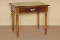 Beistelltisch, deutsch, um 1870/80, GrÜnderzeit, Korpus Weichholz, Beine Buche massiv, Zarge Nußbaum, Front Nußbaumfurnier, Platte ...