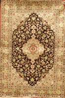 Ghom Seide, Persien, ca. 30 Jahre, reine Naturseide, ca. 152 x 108 cm, Schätzwert: 3500.- EURO, ca. 1,0 Mio. Kn/qm, EHZ: 2, alter sbedingt in einen ...