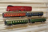 Konvolut MÄrklin Eisenbahn, 50er Jahre, bestehend aus: 1x 3462, kaminrot, Speisewagen, DSG, 1x 346/1, dunkelgrÜn, D-Zug Wagen, 1x 346/6, FD-Zug ...