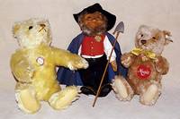 SchÄfer, Steiff, 60er Jahre, Filz, mit orig. Kleidung und SchÄferstab, Steiff-Etikett vorh. , H. ca. 35 cm, selten