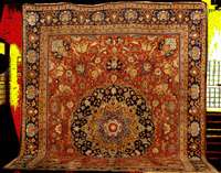 Täbriz Medallion Teppich Antik, Nordpersien , Naturfarben, um 1900, Wolle auf Baumwolle, c a. 455 x 366 cm, feine bis mittelfeine Knüpfun g, ...