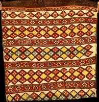 Kurden Tasche Antik, Nordwestpersien, reine Pflanzenfarben, 19.Jahrhundert (um 1890/1900) , ca. 63 x 60 cm, mittelfeine Knüpfung, ausserg ...