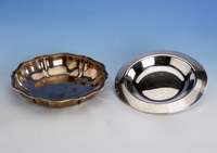 Anbietschale, deutsch, Wilkens Bremen, 830er Silber, Barockstil, Boden mit Widmung, H ca. 5 cm, D ca. 24 cm, ca. 445 g, passend zu Kat.-Nr. 10-18