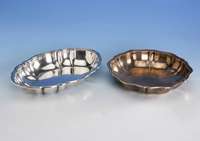 Anbietschale, Wilkens Bremen, 830er Silber, 50er Jahre, Barockstil, H ca. 5 cm, D ca. 25 cm, ca. 440 g, passend zu Kat.-Nr. 10-8