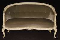 2-sitzer sofa, deutsch, um 1950, Louis -Philippe-Stil, Rahmen Buche massiv, weiß gefaßt, sparsam goldfarben abgesetzt, in sich geschwungen, ...