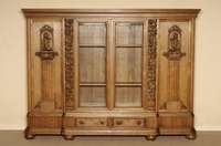 BÜcherschrank, deutsch, um 1910, Korpus Weichholz, Eiche massiv, Eichefurnier, auf KugelfÜßen, Unterteil gerillt, 2-schÜbig, Front mit ...