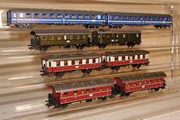 Konvolut 4 Wagensets, MÄrklin, Spur HO, best . aus: DonnerbÜchsen Nr. 43138, Personenwagenset "Tegernsee" Nr. 42892, 2 Beiwagen zu ...