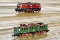 E-Lok, MÄrklin, Spur HO, Nr. 3329, dreiteilige Gelenkbauart, fast neuwertiger Zustand, intakt, im orig. Karton