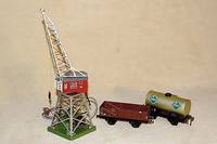Drehkran, MÄrklin, Spur HO, 1956-1978, Nr. 7051, Typ 3, schwarzer Lasthaken, brauner Hebemagnet, sehr guter Zustand, im orig. Karton, intakt