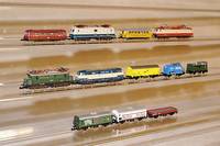 Konvolut 4 MÄrklin Mini-Club-Loks, 80er Jahre , E-Lok Nr. 8853 und 8838, Schienenreinigungswagen 8802 und Schienenbus 8838, alle intakt, alle in ...
