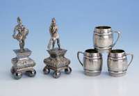6 Stamperl in Form von WeinfÄssern, deutsch um 1900, 800er Silber, Kartuschen frei, ausgefallen, H ca. 3.8 cm