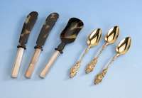 12 KaffeelÖffel, Bruckmann & SÖhne, 800er Silber, um 1890, klassizistisch, vergoldet, Orig.-Etui, Vertreiber E. Klein & Co., Kgl. ...