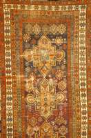 Kazak Antik, Kaukausus, um 1900/1910, Wolle auf Wolle, ca. 258 x 130 cm, SchÄtzwert: 1800.- EURO, EHZ: 5
