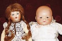 Babypuppe, Armand Marseille, Ende 19. Jh., AM Germany 341-12, sogen. "Dream-Baby", Porzellankopf, braune Schlafaugen, geschl. Mund, ...