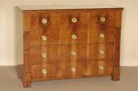 Original Biedermeier-Kommode, Österreich, um 1820, 4-schÜbig, Kirsche furniert auf Tanne, seitlich Pilaster in massiv Birne, MessingbeschlÄge, ...