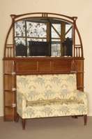 Jugendstilsofa mit Überbau und großem Spiegel, deutsch/Darmstadt, um 10902/04, Mahagoni massiv, Mahagonifurnier, hervorragende Verarbeitung, ...
