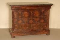 4-schÜbige Kommode, Elsaß/Lothringen, um 1850/60, Korpus Weichholz/Hartholz, sogenannte Rahmenverzierung, oberste Schublade geschweift, ...