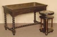 Blumentisch, deutsch, um 1890/1900, Eiche massiv, eingelegte Messingwanne, Unterteil und Beine gedrechselt, in sich geschraubte SÄulen, ...