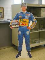 MICHAEL SCHUMACHER BENETTON - Pappaufsteller mit ORIGINAL AUTOGRAMM! Originalgr?sse ca. 180cm - Kult und rar!