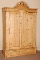 Weichholzschrank, wohl deutsch, um 1860, Louis-Philippe, Tanne massiv, 2 Schubladen, abgeschrÄgte Ecken mit aufgesetzten halbrunden Leisten, ...