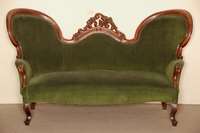 Sofa, Holland, um 1860, Willhelm III, sogenanntes tête-à-tête, Mahagoni massiv, stark gebogene Beine und RÜckenlehne, Schmetterlingsform, in ...