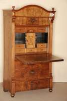 SchranksekretÄr, deutsch, um 1880/90, GrÜnderzeit, Korpus Weichholz, KantenverstÄrkungen in Buche massiv, 3-schÜbig, Kopfteil mit Schublade, ...