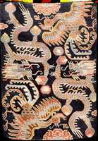 Drachen Teppich antik, China, ende 19.Jahrh undert, feine glanzreiche Wolle geknÜpft auf B aumwolle, ca. 81 x 57 cm (seltenes kleines For mat), ...