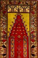 Konja, TÜrkei, ca. 50 Jahre, Wolle auf Wolle, ca. 227 x 122 cm, SchÄtzwert: 1250.- EURO, EHZ: 2-3