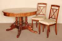 2 AblegestÜhle, deutsch, um 1900/10, Nußbaum massiv, im Empirestil, BronzebeschlÄge, doppelt getreppte KlauenfÜße, Polsterung alt belassen, ...