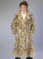 Mantel aus Leopard, Gr. ca. 36/38, Innenlabel Kunze Mannheim Revillon Boutiquw Paris, braunes Innenfutter, 2 seitl. Einschubtaschen, Kragen und ...