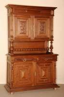 Aufsatzbuffet, Frankreich, um 1880, Korpus Weichholz, Eiche massiv, seitlich kassettiert , aufgesetzte VollsÄulen, Unterteil 2 TÜren und 2 ...