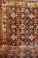 Azeri (Palastteppich), Naturfarben, ca. 20 Jahre, Wolle auf Wolle, ca. 520 x 405 cm, Schätzwert: 13500,- EURO, Ehz: 1-2 (altersbedi ngt in einen ...