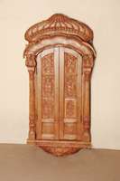 sogenannter Baldachinschrank, Nordindien, um 1900, Weichholz massiv, Inlets mit Lebensbaumdarstellung, Baldachin in Form von LotusblÜte, ...