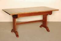 Eßtisch, DÄnemark, um 1920, seitlich abklappbar, im Biedermeierstil, Mahagoni massiv, Mahagonifurnier, seitlich mit Intarsien versehen, ...