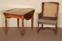 Ohrenbackensessel, wohl Westfrankreich, um 1890/1900, Eiche massiv, reiche Drechselarbeit, Beine verstrebt, zurÜckhaltend geschnitzte Zierteile ...