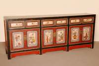 Anrichte, Asien/wohl Tibet, um 1930/35, alte Bemalung, z.T. neu gefaßt, vorstellend Blumen-Malerei, 6 TÜren und Schubladen, BeschlÄge spÄter, ...