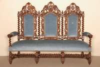prunkvolles Sofa, Frankreich, um 1870, Eiche massiv, auf stark gedrechselten Beinen, verstrebt, alles in Korkenzieherform, RÜckenlehne mit ...