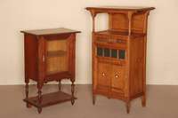 PrunkschrÄnkchen, deutsch, um 1910, Eiche z .T. massiv, DesignermÖbel vermutlich aus den MÜnchner oder Wiener WerkstÄtten, auf Spitzbeinen, ...
