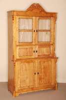 Glasaufsatzschrank, deutsch, um 1860, Louis -Philippe, Korpus Weichholz, Birke massiv, z.T . furniert, BrezelfÜllungen, abgeschrÄgte Ecken mit ...