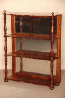 Regal bzw. Etagere, Holland, um 1860, Wilhelm III, auf KugelfÜßen, Abstellbretter getragen von gedrechselten VollsÄulen, RÜckwand verspiegelt, ...