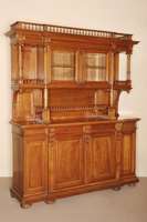 hochherrschaftliches VielzweckmÖbel, deutsch/Raum Aachen, um 1900, ekektizistisch, hervorragende Verarbeitung, Nußbaum massiv, auf Rahmen ...