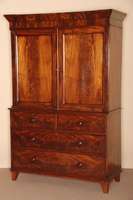 Kabinettschrank, England, um 1820, Biedermeier, Korpus Weichholz, Mahagoni massiv , Mahagonifurnier, gerades Unterteil mit 2 großen und 2 kleinen ...