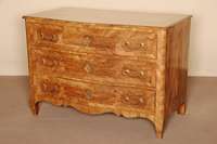 hÖfische bzw. hochbÜrgerliche Kommode, Kurpfalz, um 1760/80, Raum Mannheim, Landau, Schwetzingen, 3-schÜbig, Korpus Weichholz, Front gespannt ...