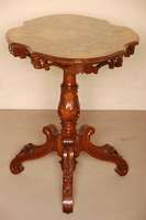 Prunktisch bzw. sogenannter Bildertisch, deutsch, um 1870/80, GrÜnderzeit, fÜr Jagdzimmer, Barockstil, Nußbaum massiv, bzw. Wurzelnuß- und ...