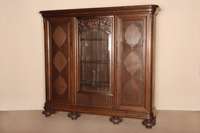 BÜcherschrank, deutsch, um 1910/12, Korpus Weichholz/Hartholz, auf Rahmen gearbeitet, Barockstil mit Jugendstileinfluß, Eiche massiv , ...