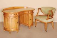 eleganter Nierenschreibtisch mit Stuhl, deutsch, um 1904, reiner abstrakter Jugendstil mit leichten Anspielungen an das Formspiel von Bruno Paul, ...